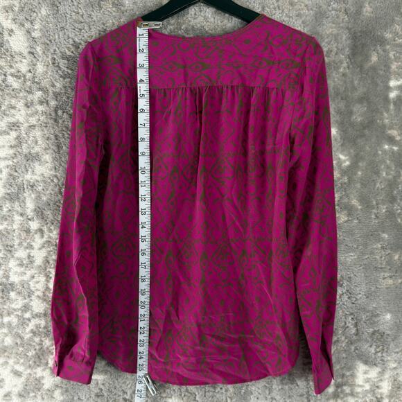 Ellie Kai Size 0/S Silk Abstract Keyhole Casual Top Purple Long Sleeve Button - Picture 2 of 7